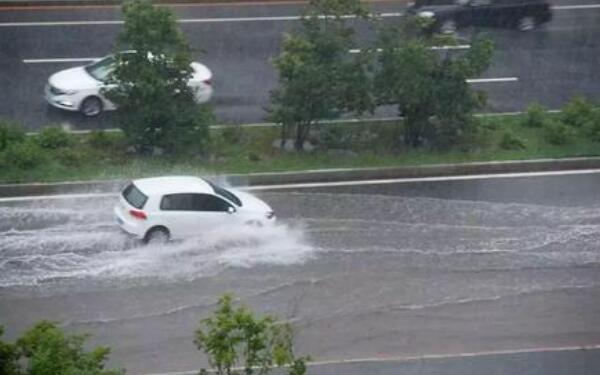 水淹多高才算泡水车