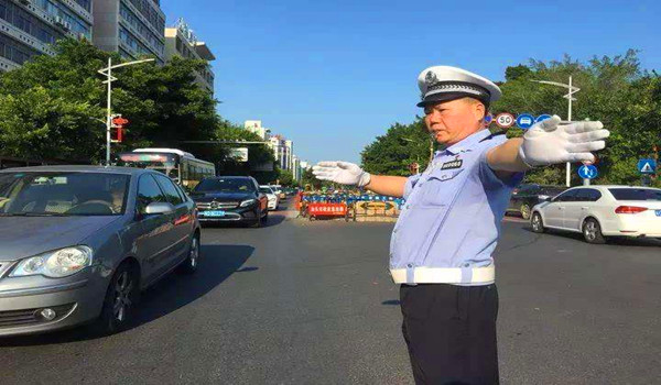 实线变道被拍 几天通知