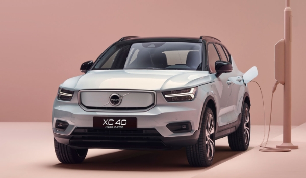 沃尔沃XC40报价及图片 新款车型仅售26.48万（分期首付10.28万）