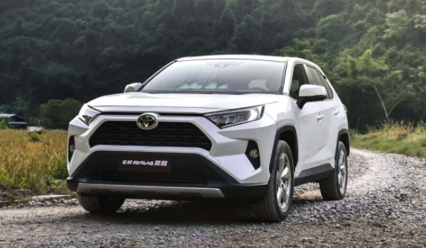 丰田rav4荣放全款多少钱 丰田rav4荣放顶配全款落地29.41万元