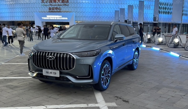 推荐性价比高的中型suv 探岳/瑞虎9/红旗HS5可以购买