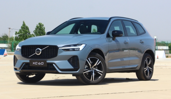 沃尔沃xc60的发动机型号是什么 型号是b420t2，B420t6（两款可选）