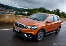 铃木骁途有多重 整备质量1210kg的小型suv