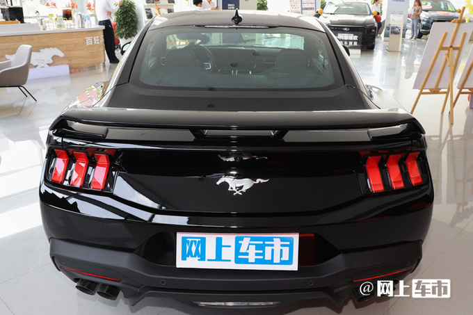 福特新Mustang野马7天后上市！2款车型-疑似价格曝光