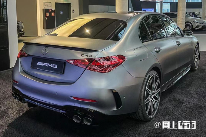 涨价3.22万！奔驰全新AMG C43售60.6万起 六缸变四缸