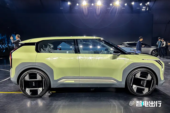 起亚新SUV EV3首发！搭生成式人工智能 引入国内销售